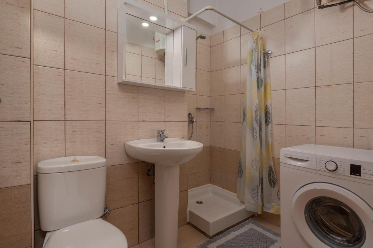 Kosmos Service Apartment Family City Center 4C Salonic Exterior foto